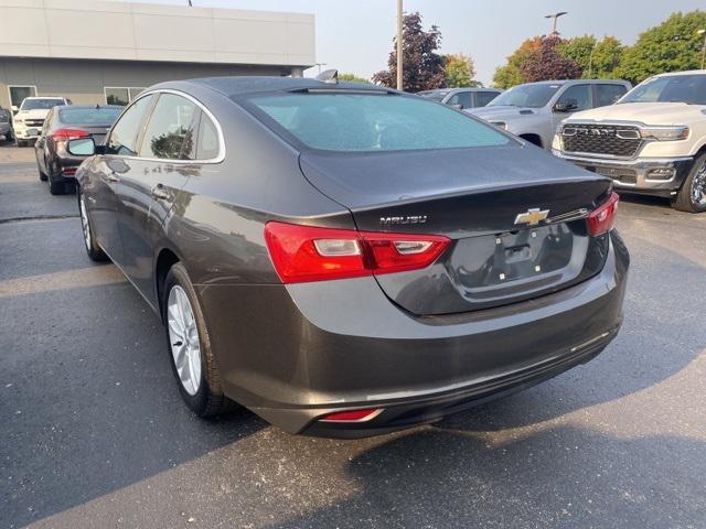 2017 chevrolet malibu 1lt