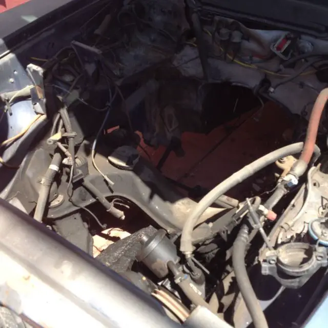 1974 or 1975 mercedes 107 sl 450 for parts/ restoration clean title