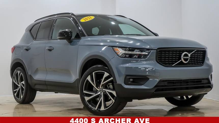 2021 volvo xc40 t4 r-design
