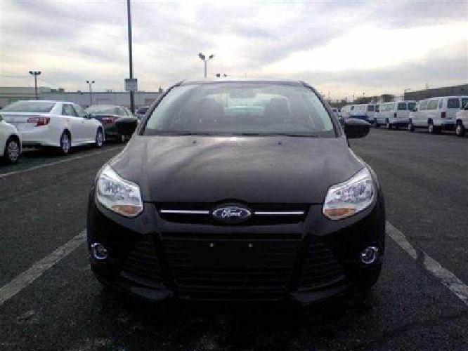 2012 ford focus se sedan 4d in west chester, pa