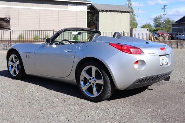 2006 pontiac solstice base 2dr convertible