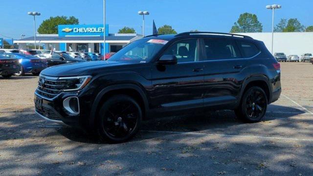 2024 volkswagen atlas 2.0t se w/technology