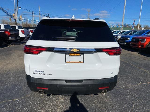 2022 chevrolet traverse lt cloth