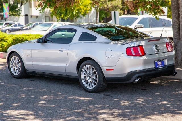 2012 ford mustang gt premium