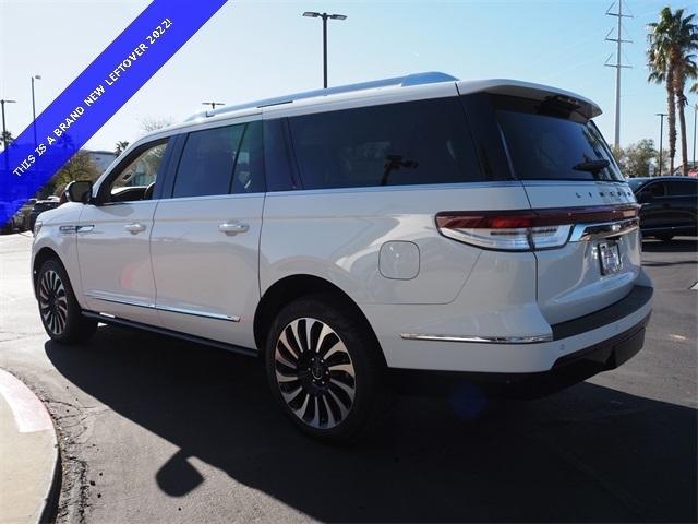 2022 lincoln navigator l black label