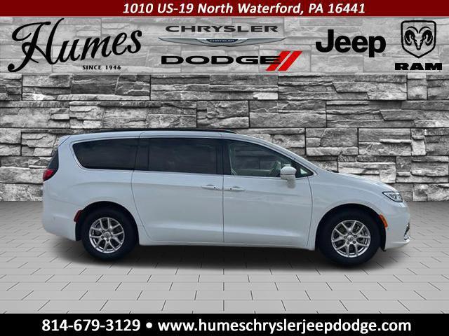 2022 chrysler pacifica touring l