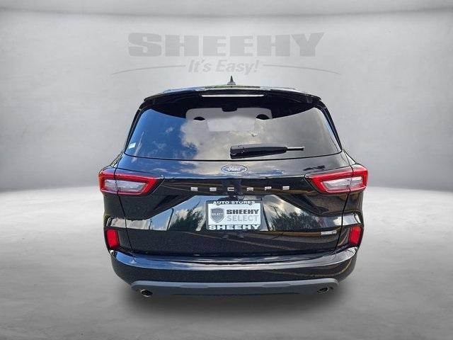2023 ford escape st-line select