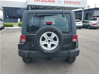 2014 Jeep Wrangler s