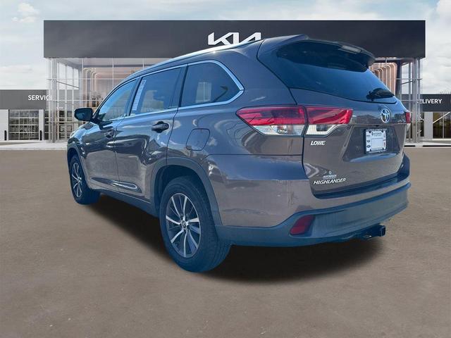 2017 toyota highlander xle