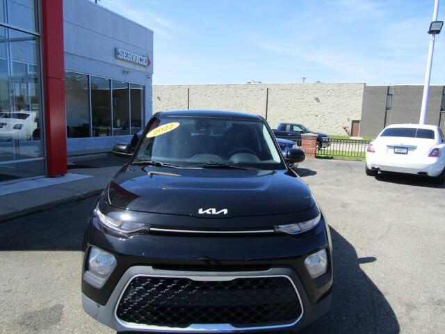 2022 kia soul lx