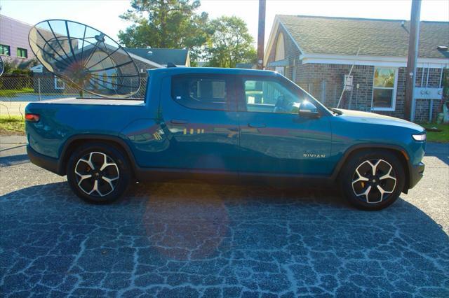 2023 rivian r1t adventure quad motor large pack