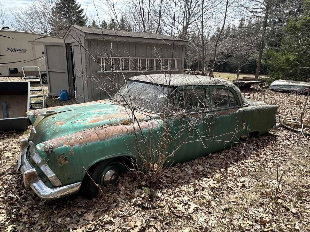 1955 plymouth plaza sedan green