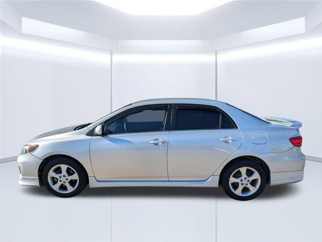 2012 toyota corolla s