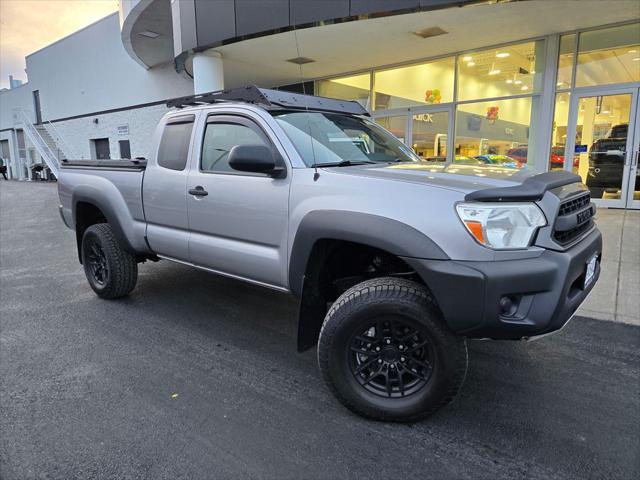 2015 toyota tacoma base