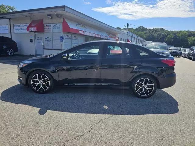 2018 ford focus sel
