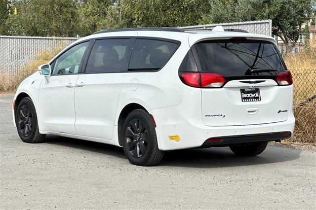 2020 chrysler pacifica hybrid limited