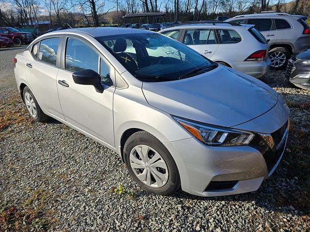 2021 nissan versa s