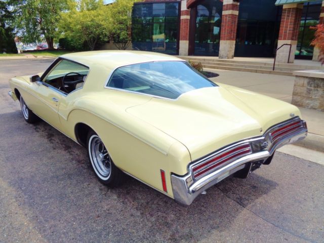 1973 buick riviera sport coupe - nice boat tail!