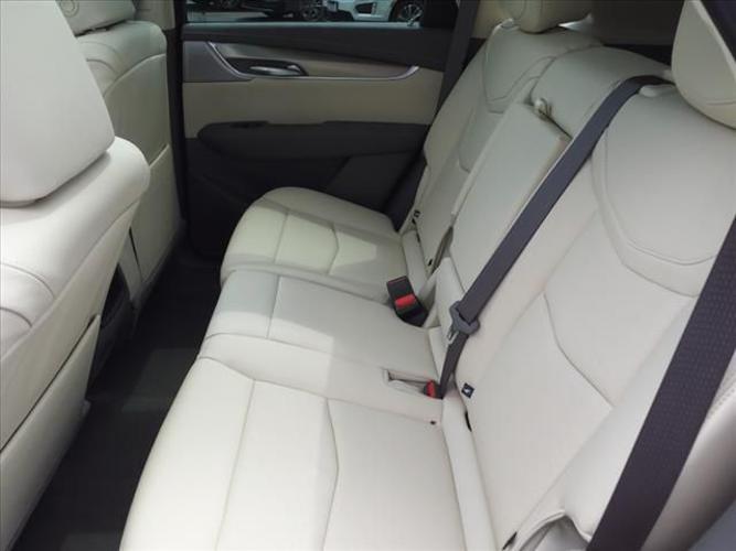new 2024 cadillac xt5 awd premium luxury