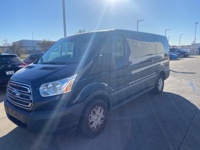 2016 ford transit-150 xlt
