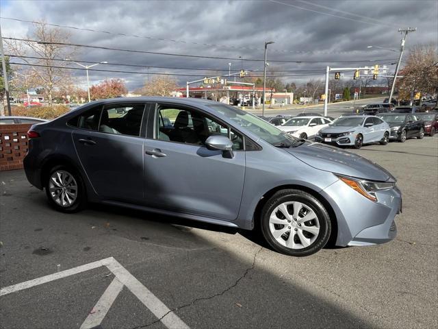 2022 toyota corolla le