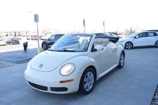 2007 volkswagen new beetle in chicago, illinois
