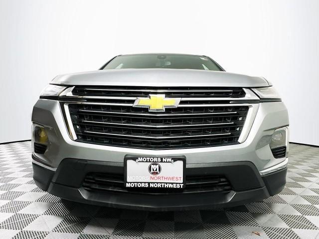 2023 chevrolet traverse lt cloth
