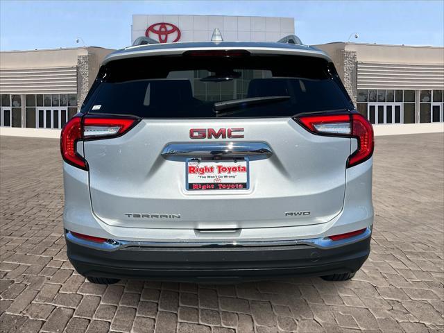 2022 gmc terrain slt