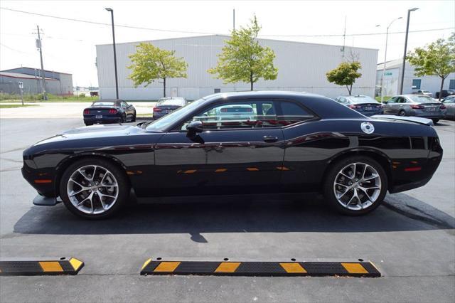 2022 dodge challenger gt