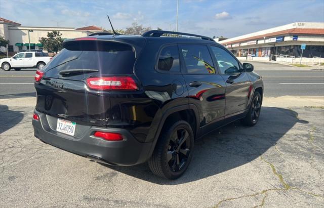 2017 jeep cherokee sport