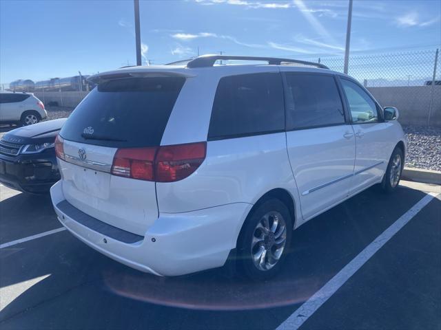 2004 toyota sienna xle