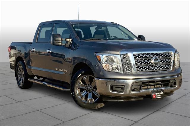 2019 nissan titan sv
