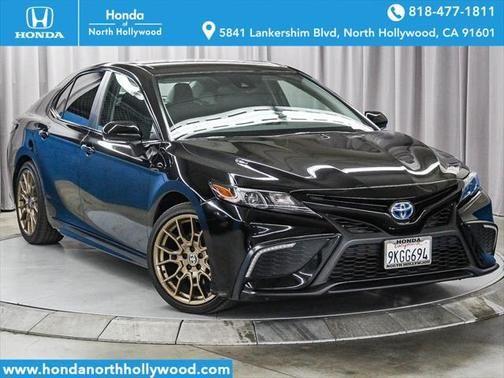 2024 toyota camry hybrid