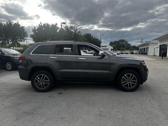 2020 jeep grand cherokee limited x