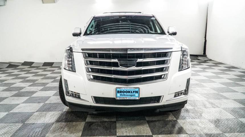 2019 cadillac escalade luxury