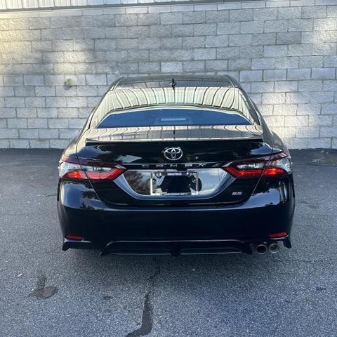 2024 toyota camry se