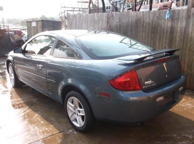 2007 pontiac g5 2dr cpe