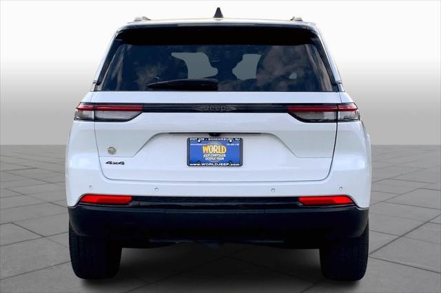 2023 jeep grand cherokee altitude
