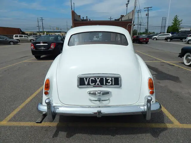 1956 rolls royce bentley