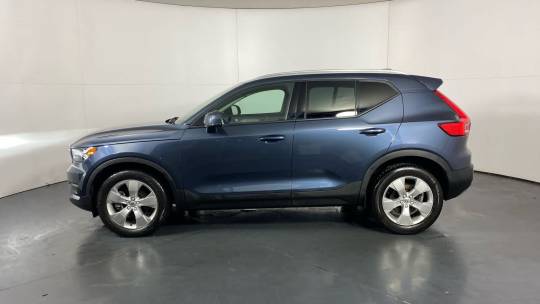 2021 Volvo XC40