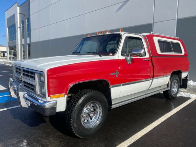 1985 chevy truck silverado k20 3/4 ton 4x4 only 39,225 miles no rust no reserve