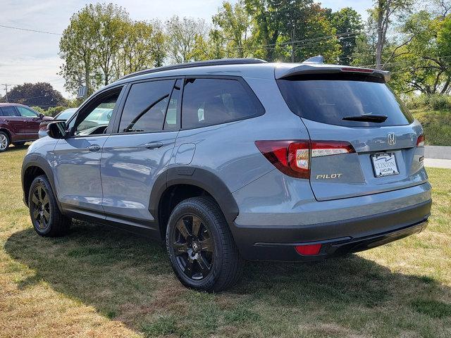 2022 honda pilot trailsport awd