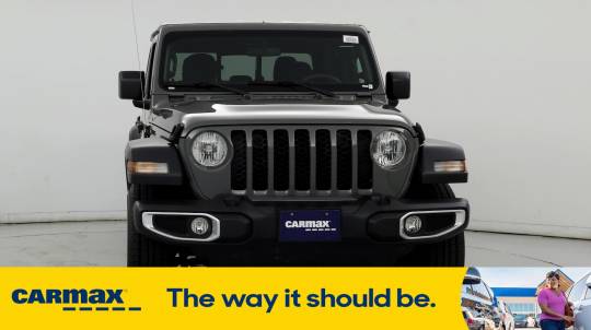 2023 Jeep Gladiator