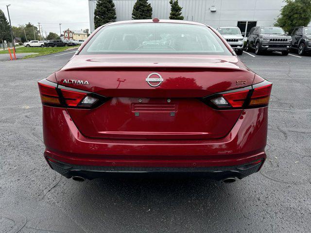 2023 nissan altima sr fwd