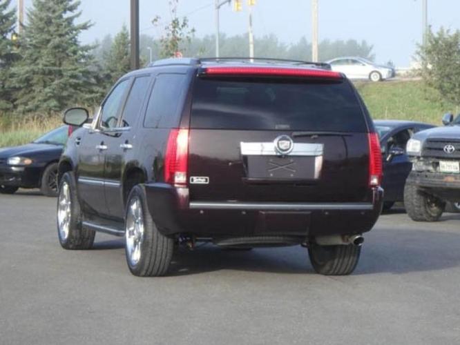 2009 cadillac escalade base awd 4dr suv w/v8 ultra luxury collection for sale in bangor, maine