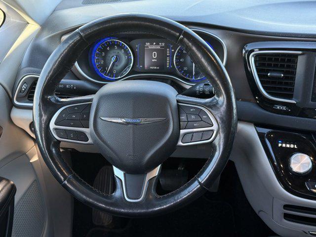 2019 chrysler pacifica touring l