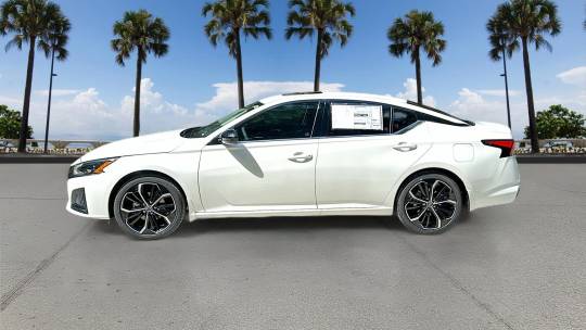 2025 Nissan Altima