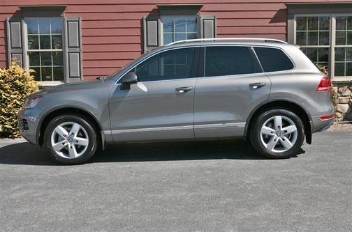 2012 volkswagen touareg in saint louis, missouri