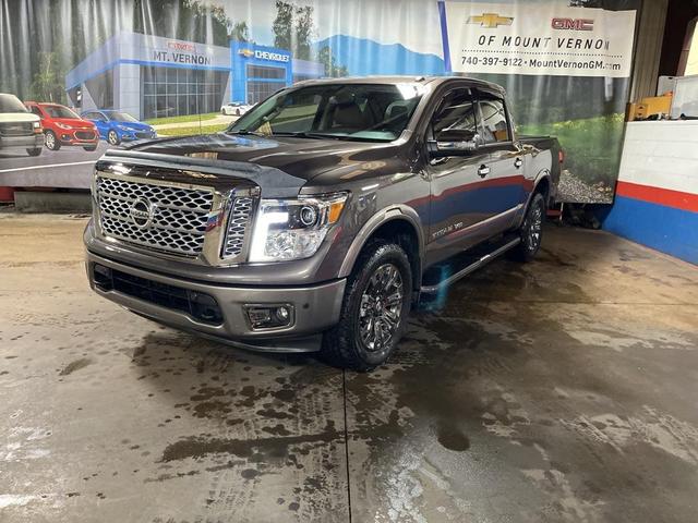 2019 nissan titan platinum reserve