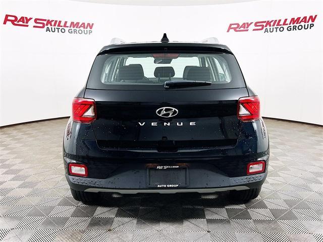 2022 hyundai venue sel